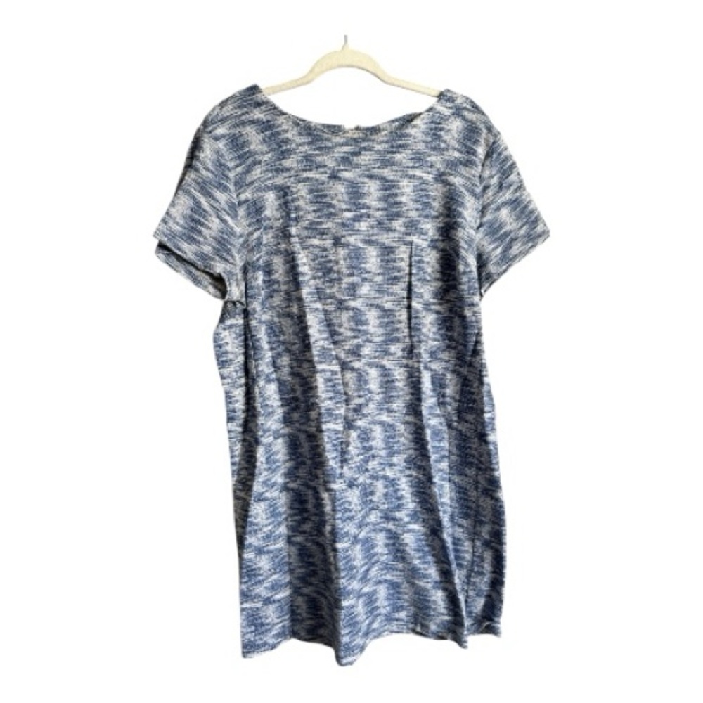 Casual Blue & White Textured Shift Dress